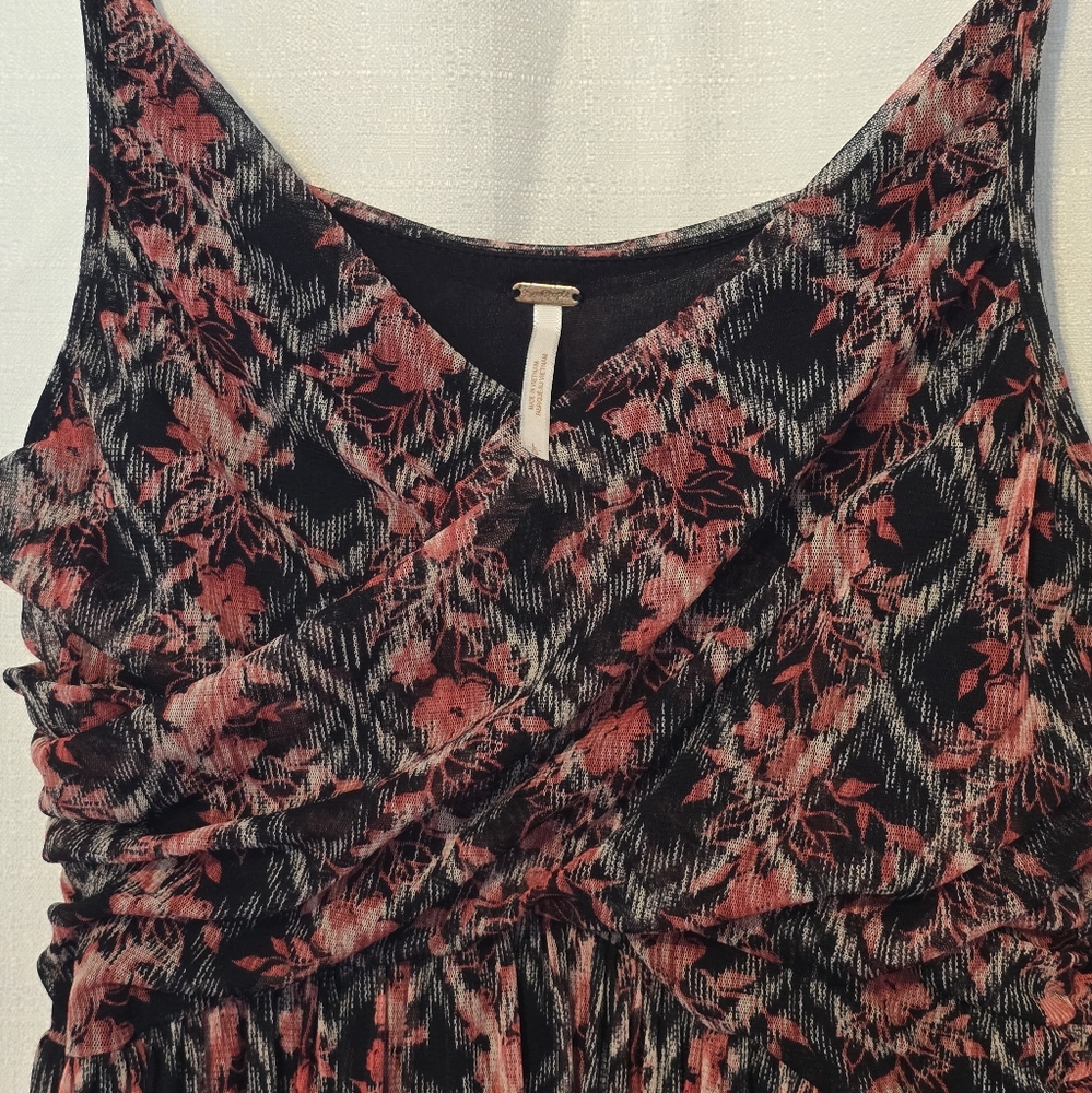 Free People Red and Black Ruched Midi Sundress High Low Size Large - Picture 5 of 7